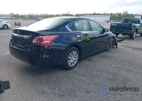 2013 Nissan Altima 2.5 S z USA, uszkodzony, nr VIN 1N4AL3AP4DC202388